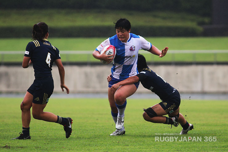 アルテミ・小西はこの試合でも積極的に縦の突破でチャンスメイクした。