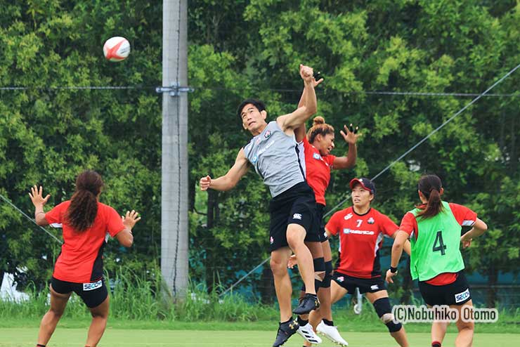桑水流裕策スポットコーチを迎えて空中戦の練習