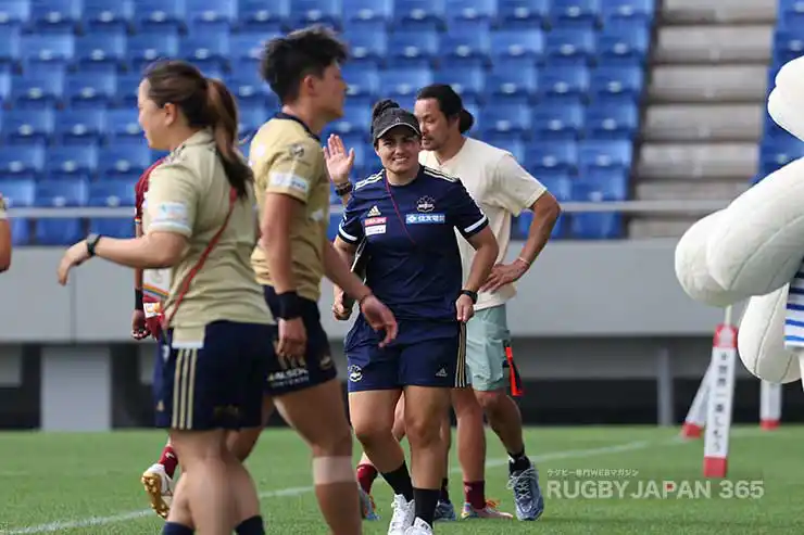 選手としても活躍したジャンナ・ヴォーンが新ヘッドコーチの初陣は3位という素晴らしい結果となった。
