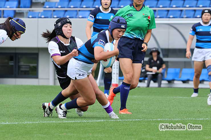 サクラ7s矢崎桜子のタックルに耐えてサクラ15向來桜子がトライ