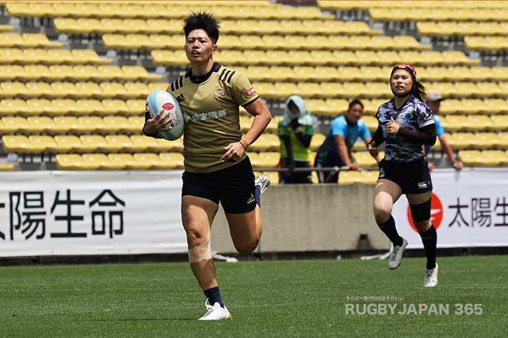 前半1分保井沙予のトライで先制