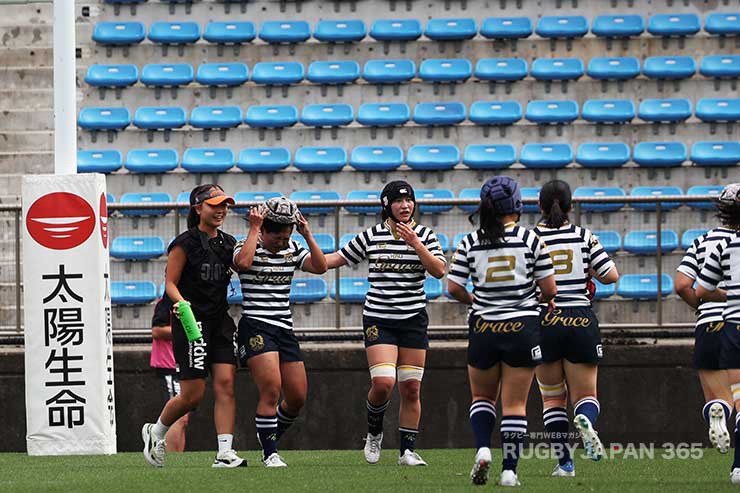 RKUグレースは後半終了間際、城遥花がゴール中央にトライ、麻田瑞月がコンバージョンを外しノーサイド