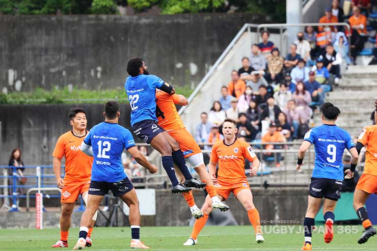 ヴァイレアとコロインベテの空中
