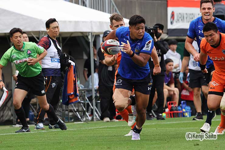 山沢京平が裏に抜けてそのままインゴールへ