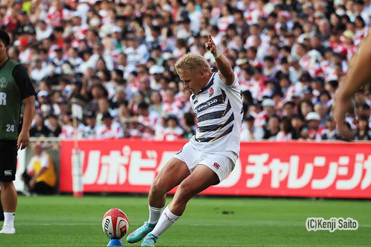 サム・グリーンのゴールも決まる