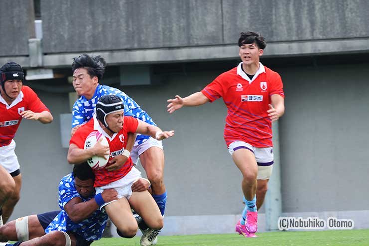 対抗戦選抜FB増山から⑪池本晴人へ