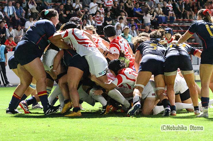 ラインアウトモールから谷口琴美がトライ