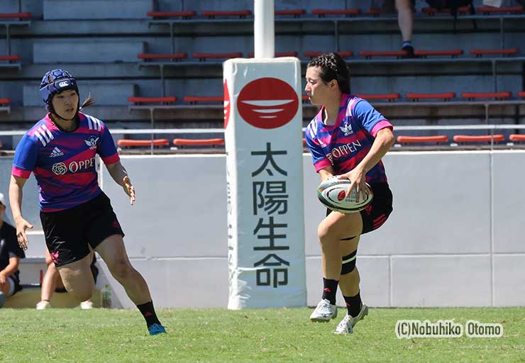 追手門　松田向日葵（右）と津田佳梨