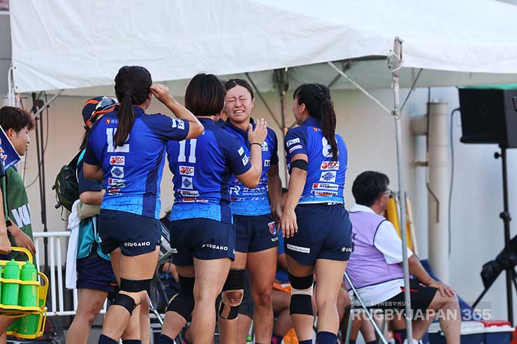 共同キャプテンを務める松井渓南は嬉し泣き