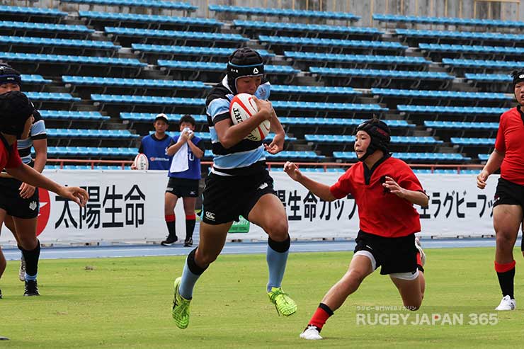 相手のキックカウンターから箱田駿がブレイク