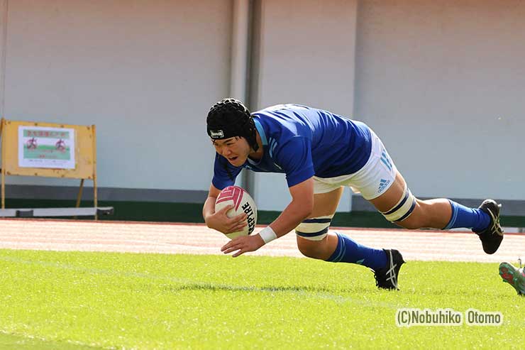 後半18分東海④中村トライ