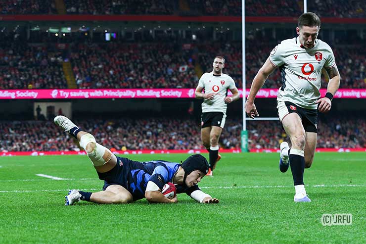 前半15分、石田吉平のトライ