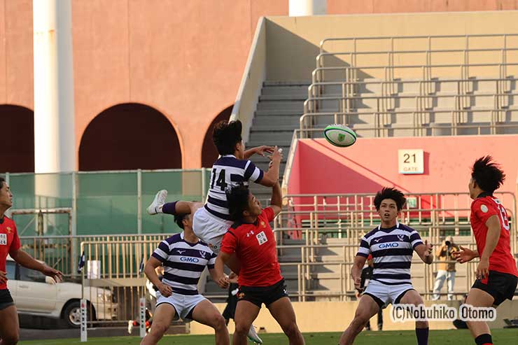 明大WTB白井のハイボールキャッチ