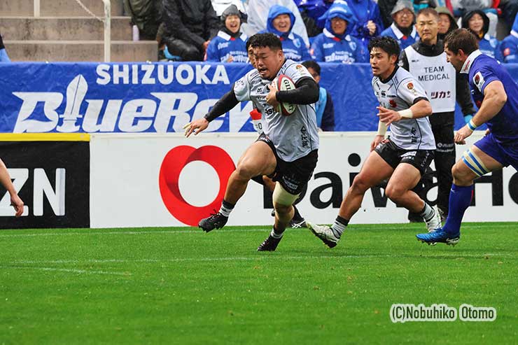 急遽先発に繰り上がり奮闘したBL東京のHO酒木