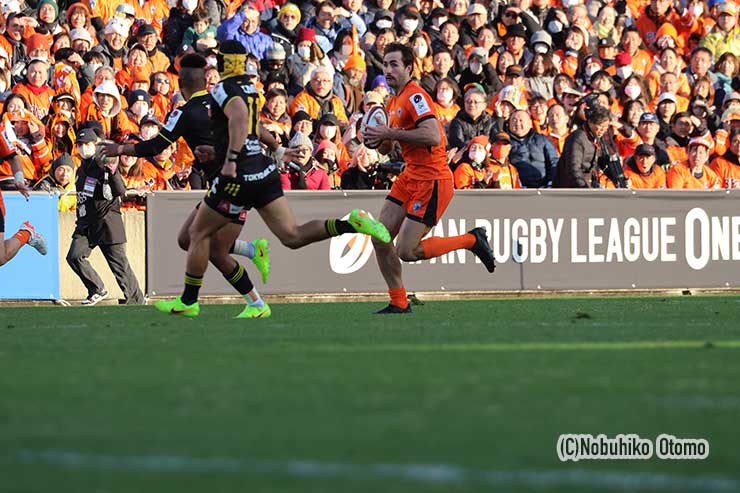 プレトリアスがトライ