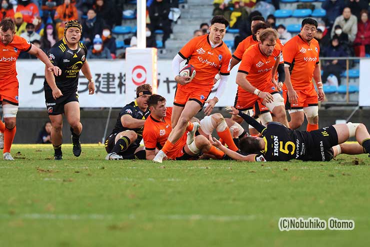 スティーブンソンが中盤からブレイク