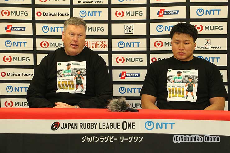 グレン・ディレーニHCと吉田杏キャプテン