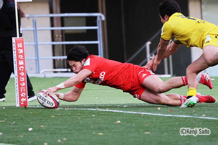 4試合で3トライと結果を出す植田和磨