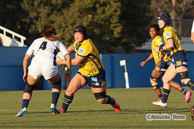 突破を図るTKMのNo8永井彩乃