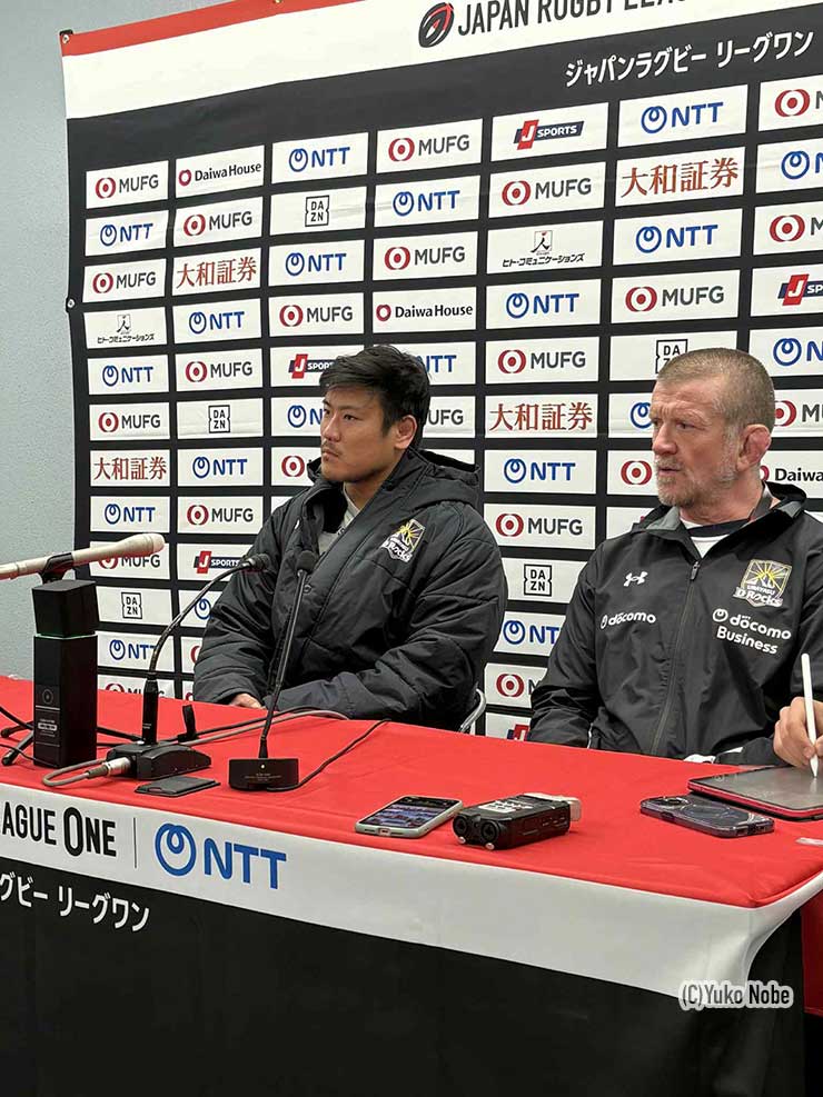 藤村琉士キャプテン、グラハム・ラウンツリーHC