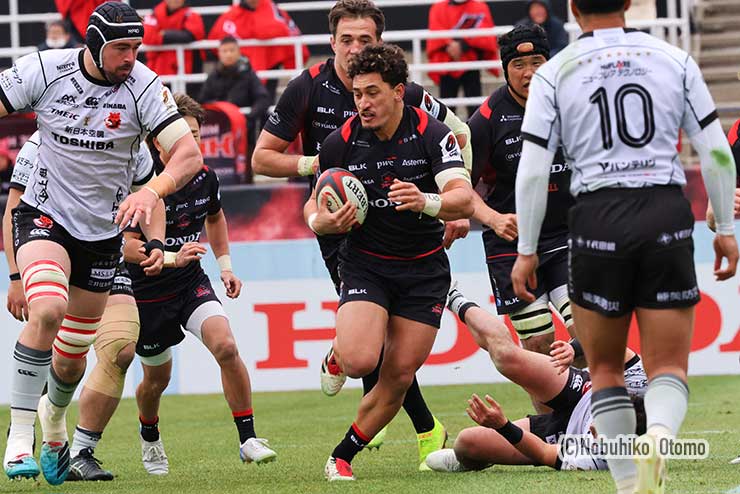 マヌ・ヴニポラ