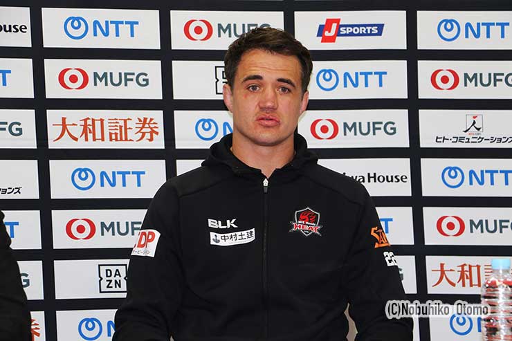 フランコ・モスタートキャプテン