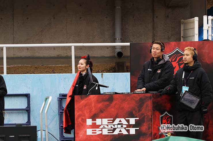 場内音響を盛り上げたDJ陣