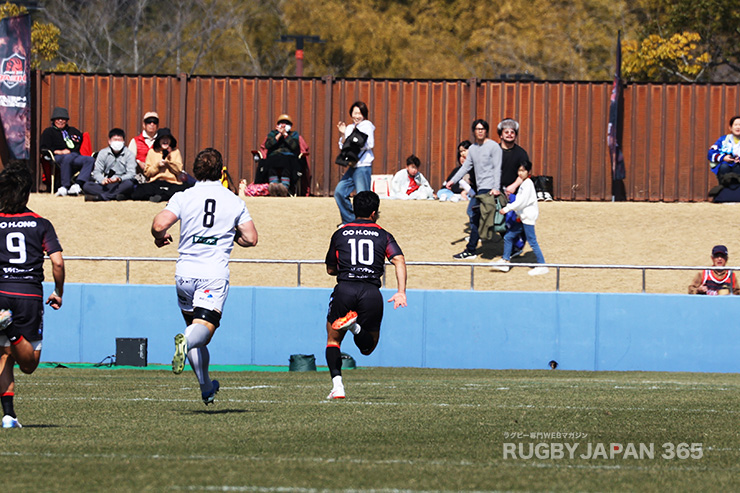 前半3分ヒートSO北原璃久の先制トライ