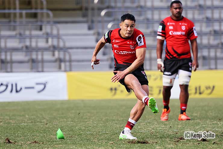 前半4分田村優がPGを狙うも失敗