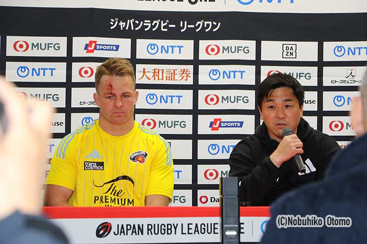 小野晃征HCとサム・ケインキャプテン