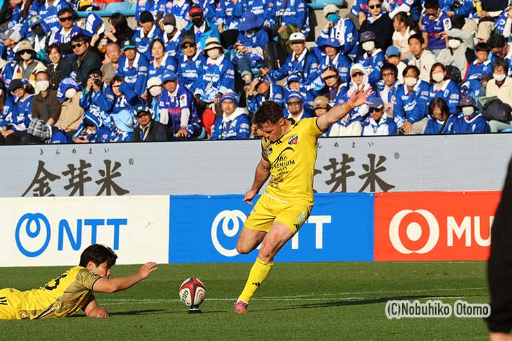 サンゴリアスFBトラスクは6度のゴールキックを成功