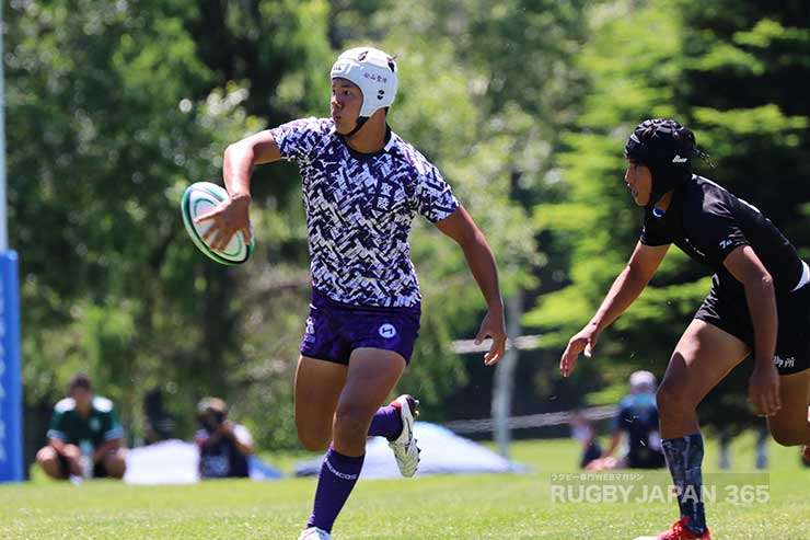 セブンズ仕様の松山聖陵のユニフォーム