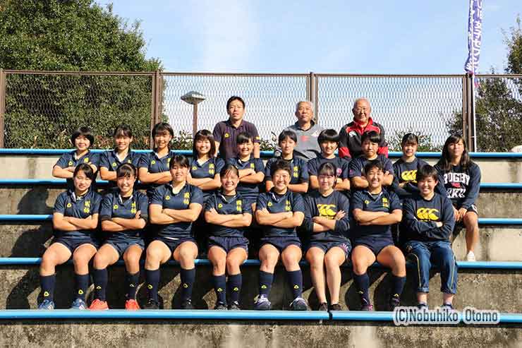 サクラセブンズの松田凜日を擁し優勝候補の一角と目された国学院栃木だったが、松田の負傷も響き、プレート準優勝に終わった