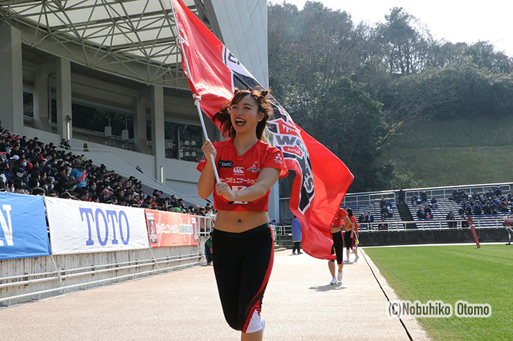 サンウルブズ・チアリーダーズもレベスタ初参戦で大張りきり!