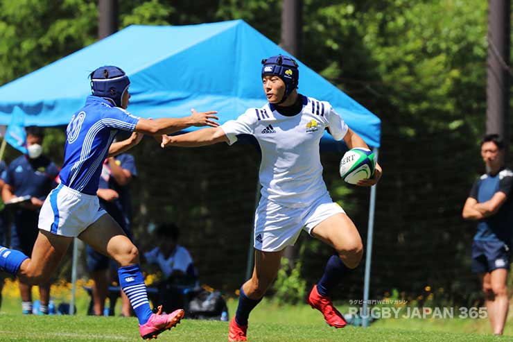 今大会初出場の熊本は富山第一に12-5で初勝利をあげた